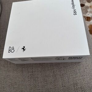 Bang & Olufsen Beoplay H95 Headphones Ferrari Edition LIMITED